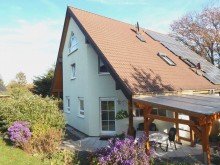 Hausansicht GL�CKLICHE K�UFER GEFUNDEN! Attraktive Doppelhaush�lfte in Strausberg