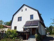 Hausansicht Gartenseite 2026 BEREITS VERKAUFT: Zweifamilienhaus mit gro�em Garten in Hennickendorf