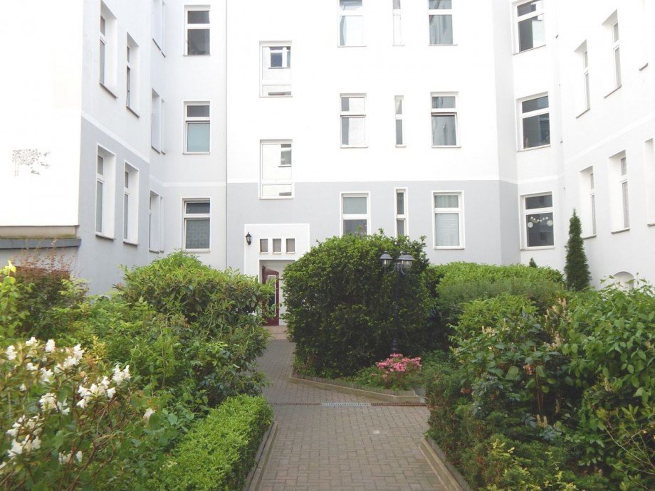 Begr�nter Innenhof Wohnung Berlin