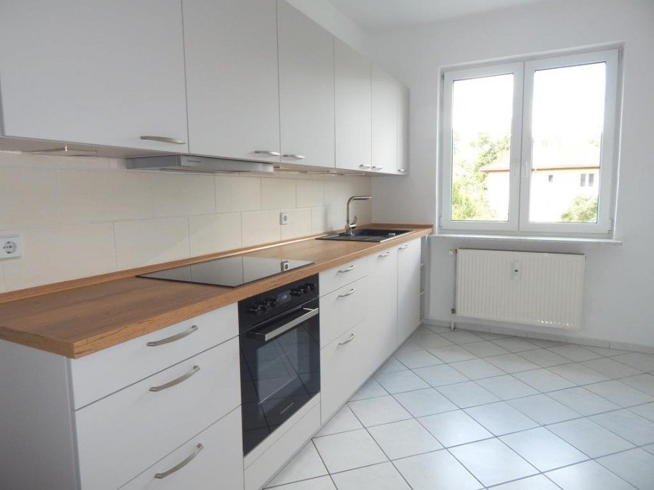 Neue Einbauk�che Wohnung Strausberg