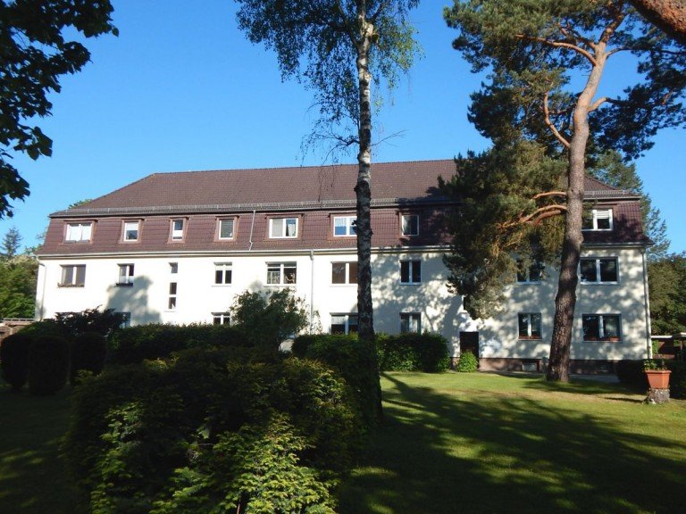 Hausansicht Strausberg Wohnung 2026 VERMIETET: Gro�e 3-Zimmerwohnung in zentraler Lage