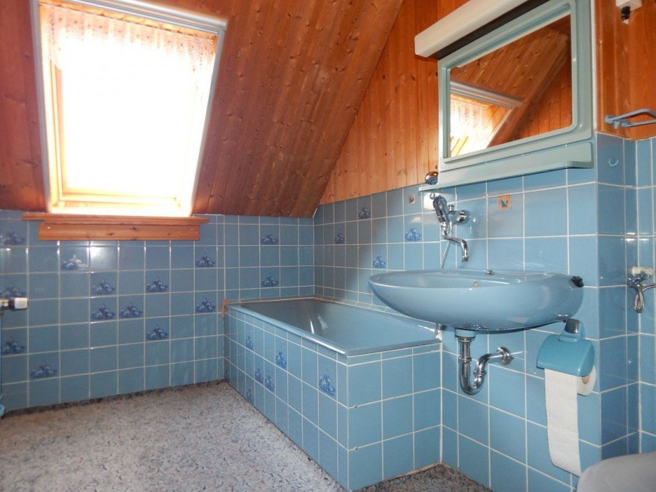 Bad im Dachgeschoss Einfamilienhaus Strausberg